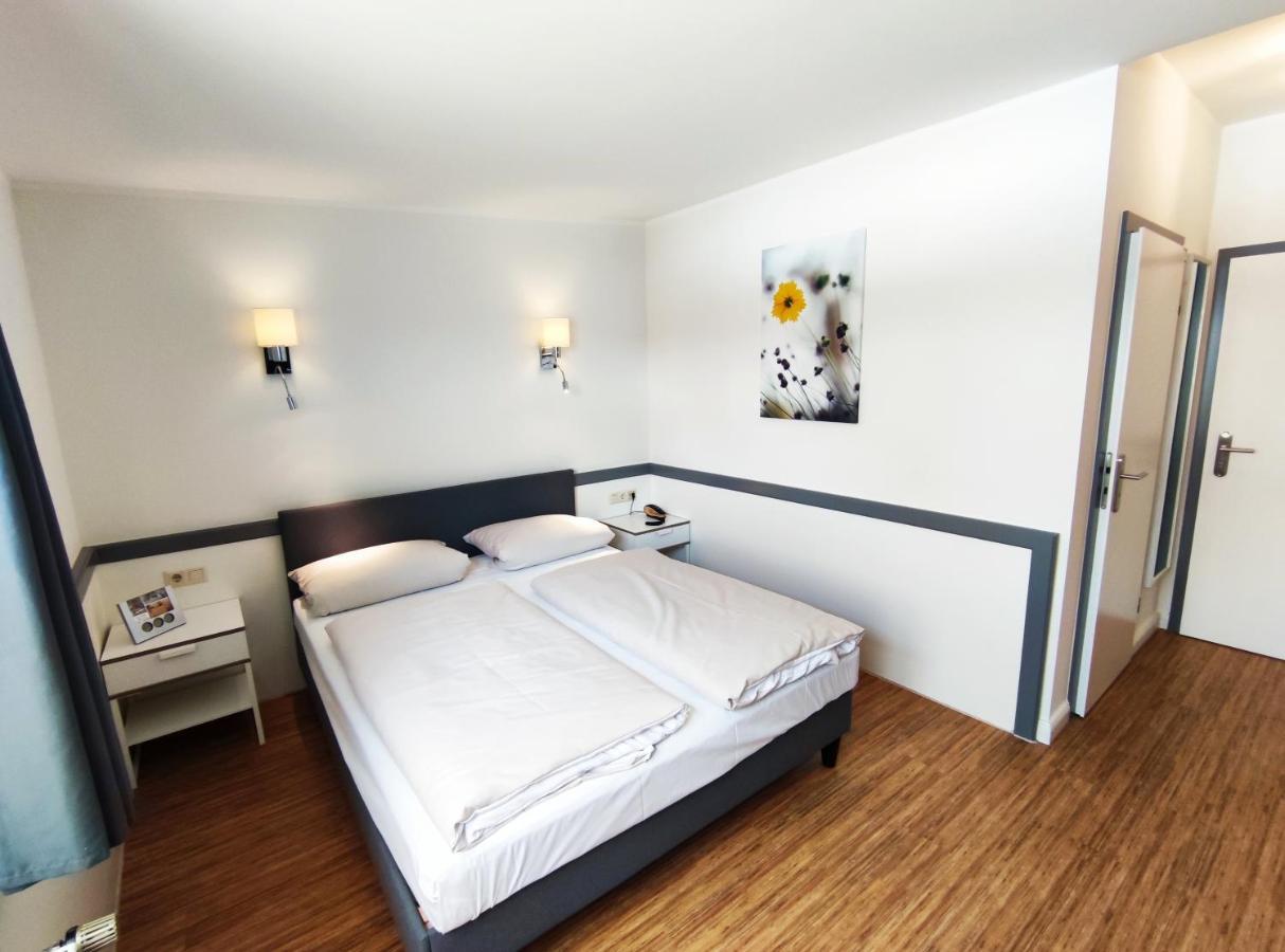 Schaefers Hotel, Self-Check-In, Cafe Und Baecker Am Hotel Vechta Εξωτερικό φωτογραφία