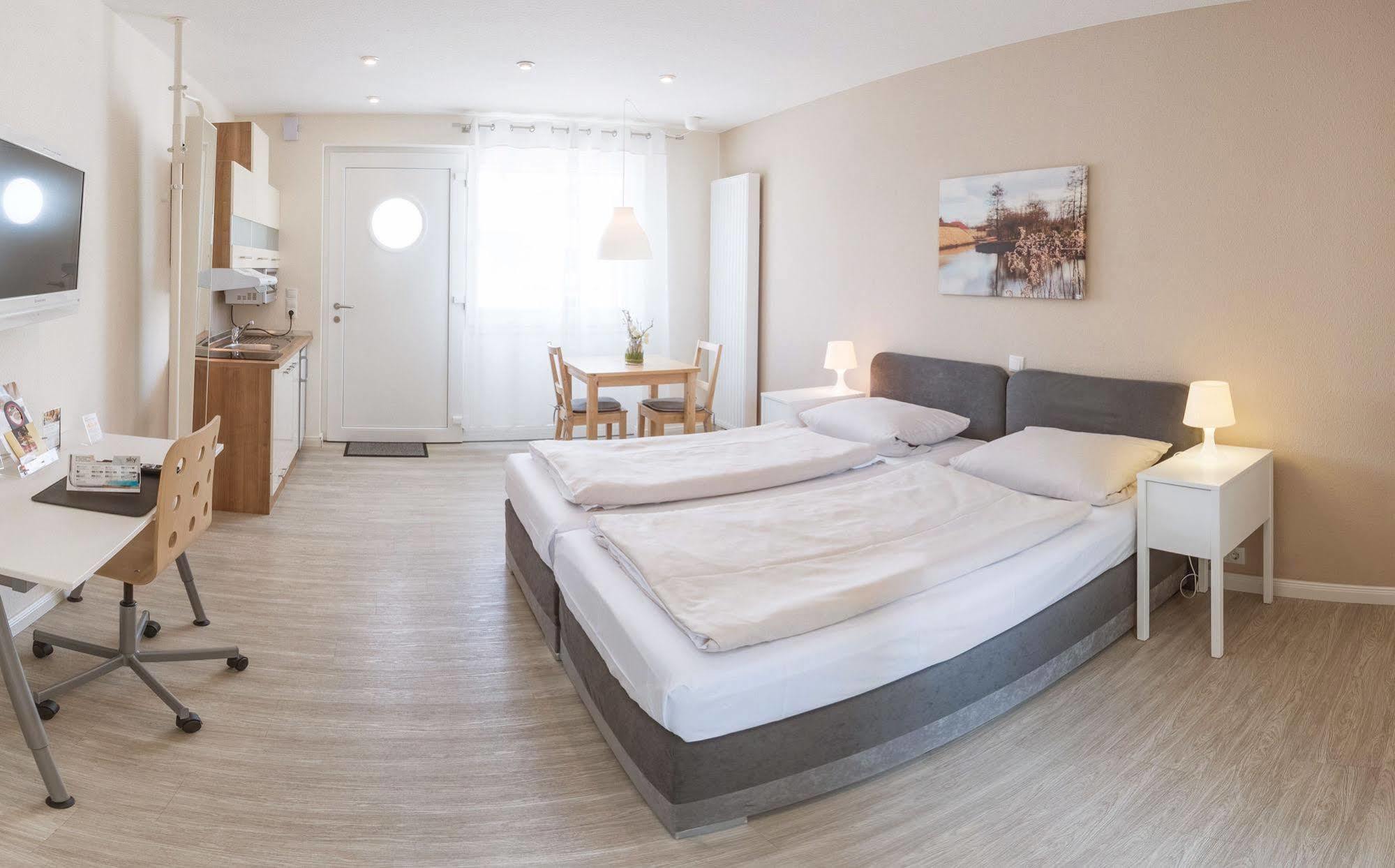 Schaefers Hotel, Self-Check-In, Cafe Und Baecker Am Hotel Vechta Εξωτερικό φωτογραφία